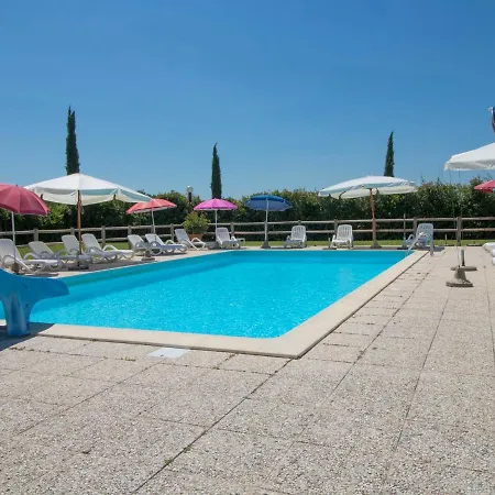 Apartment Trilocale By Interhome Holiday home Orentano